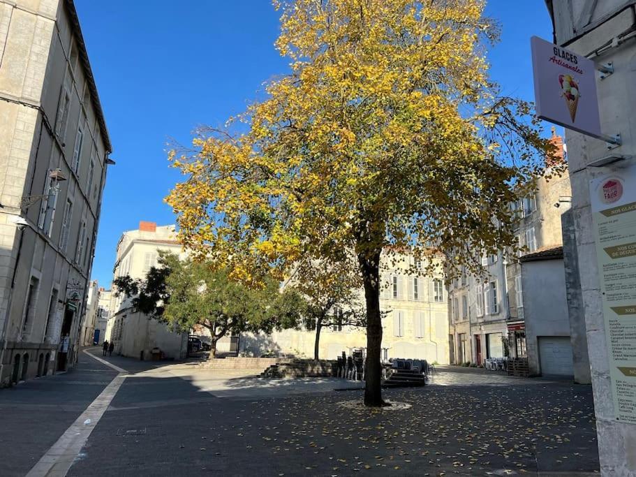 Le Logis Des Templiers Vieux Port Apartman La Rochelle  Kültér fotó